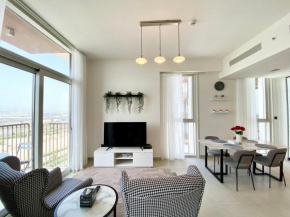 MARCO POLO - Elegant & Delightful 2BR Apt with Scenetic Views